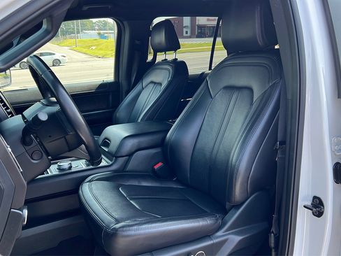 Used 2021 Ford Expedition Max Limited image 14