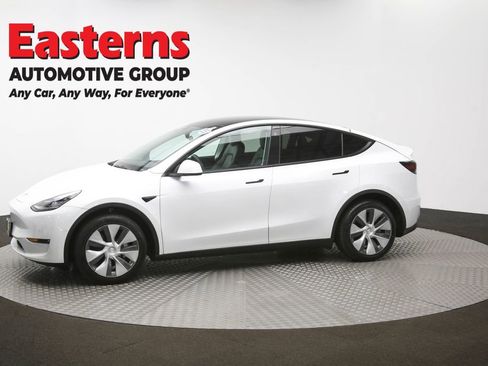 Used 2022 Tesla Model Y Long Range AWD/4WD image 56