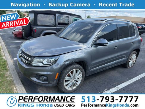 Used 2016 Volkswagen Tiguan SE FWD image 1