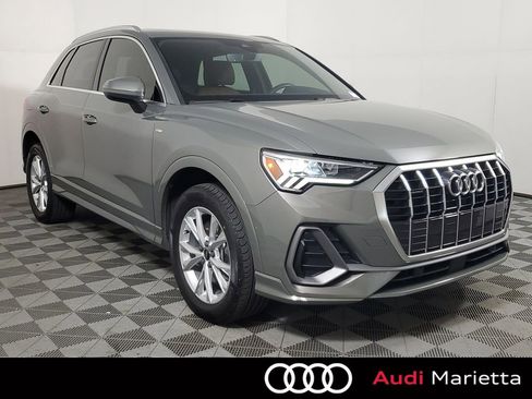 Used 2024 Audi Q3 2.0T Premium AWD/4WD image 1