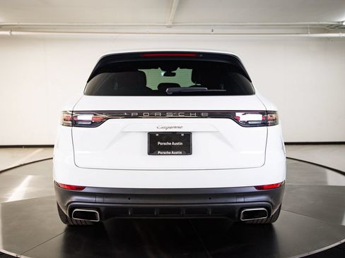 Certified 2023 Porsche Cayenne AWD/4WD image 6