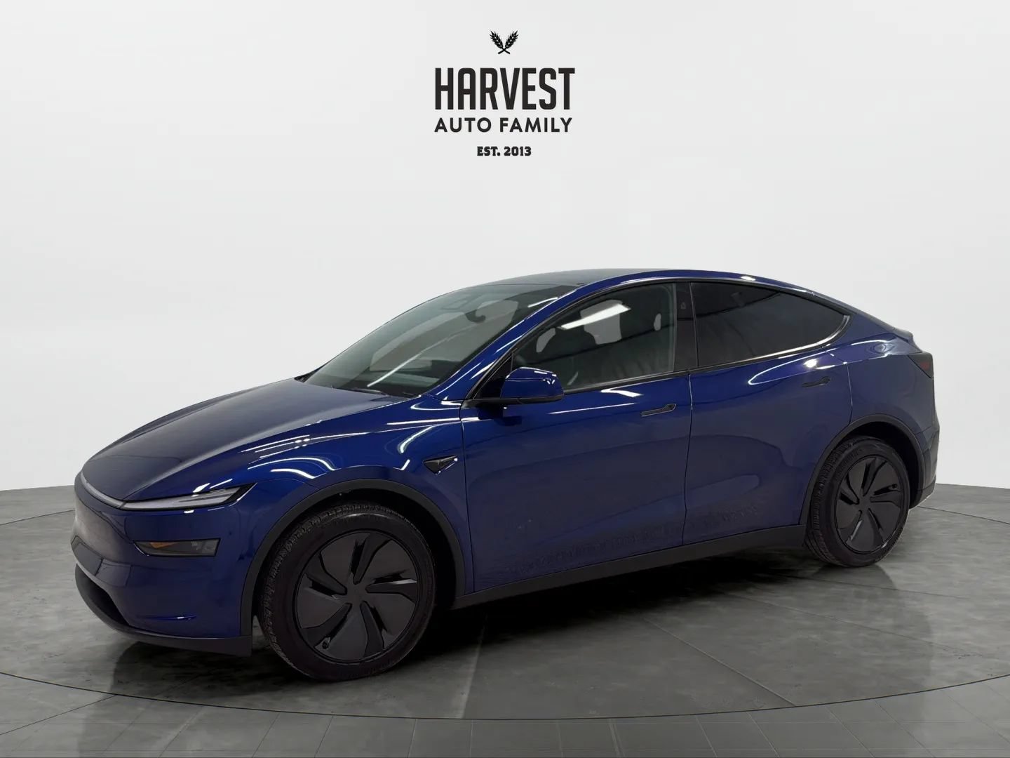 Used 2026 Tesla Model Y AWD image 1