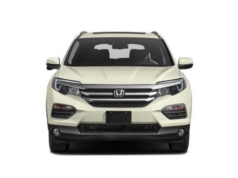 Used 2018 Honda Pilot Touring image 4