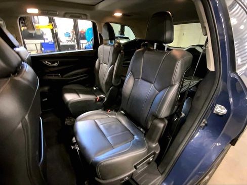 Certified 2023 Subaru Ascent Limited w/ Technology Package image 21