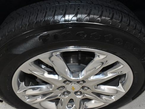 Used 2021 Chevrolet Traverse High Country image 9