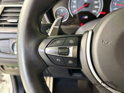 Used 2017 BMW M3 RWD image 13