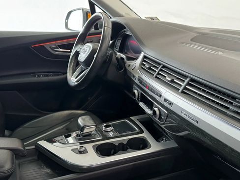 Used 2019 Audi Q7 2.0T Premium Plus w/ Premium Plus Package image 22