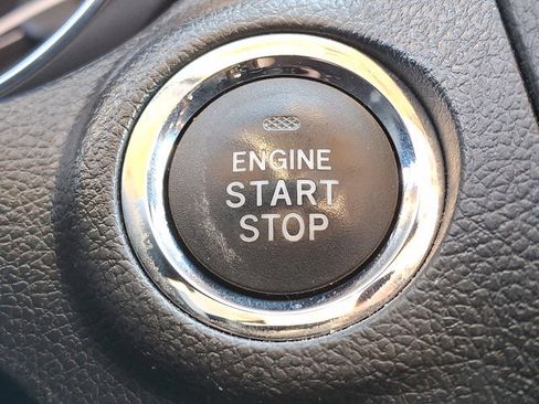 Used 2019 Subaru Outback 2.5i Limited w/ Popular Package #2 image 23