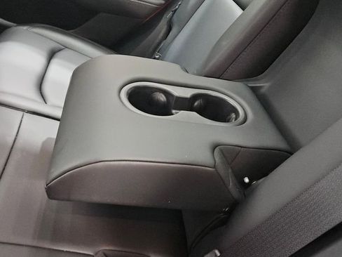 Used 2025 Tesla Model Y Long Range image 14