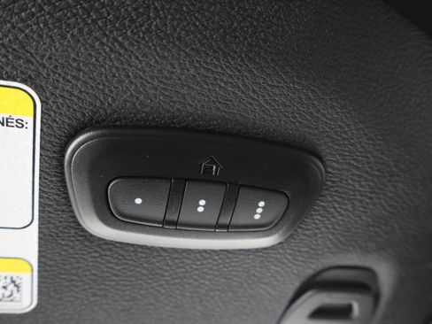 Used 2024 Jeep Wrangler Unlimited Sahara w/ Technology Group AWD/4WD image 58