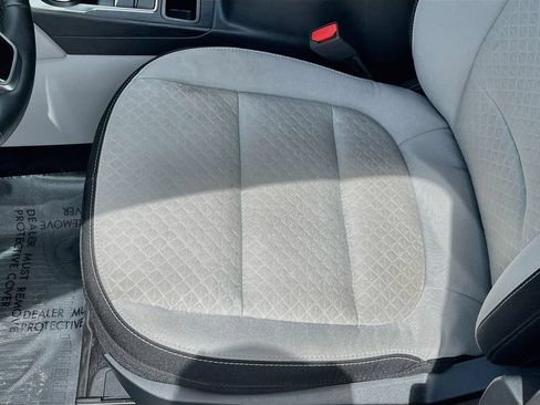 Used 2026 Ford Escape Active w/ Tech Pack #1 FWD image 19