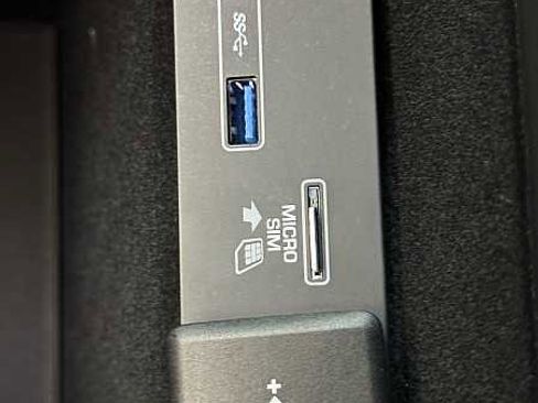 Used 2020 Land Rover Discovery Sport S image 33