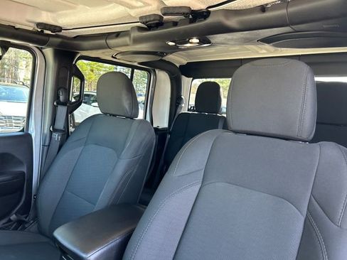Used 2020 Jeep Gladiator Sport w/ Quick Order Package 24S AWD/4WD image 22