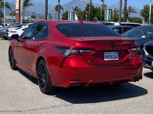 Used 2021 Toyota Camry SE w/ TRD Appearance Package (TMS) FWD image 4