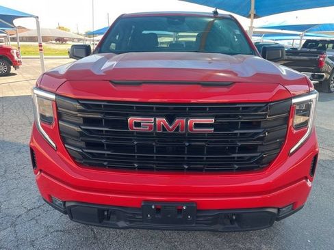 Used 2024 GMC Sierra 1500 Elevation w/ X31 Off-Road Package AWD/4WD image 2