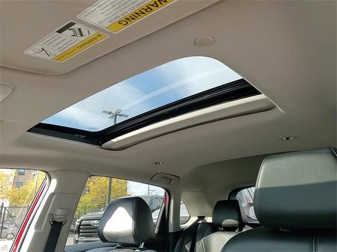 Used 2025 Honda HR-V EX-L image 20