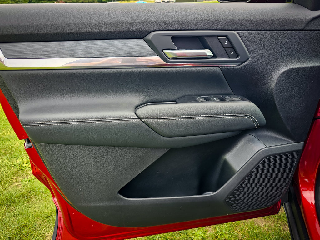 New 2027 GMC Terrain Elevation AWD/4WD image 9