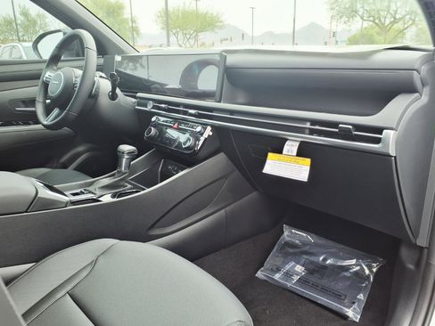 New 2026 Hyundai Santa Cruz XRT AWD/4WD image 6
