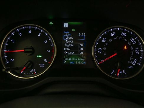 Used 2022 Toyota RAV4 XLE image 35