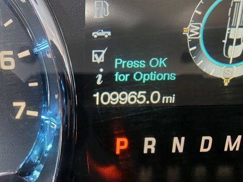 Used 2013 Ford F150 XLT w/ Luxury Equipment Group image 21