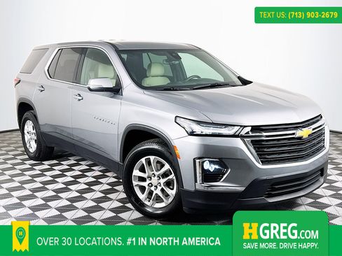 Used 2024 Chevrolet Traverse LS w/ Safety Package image 1