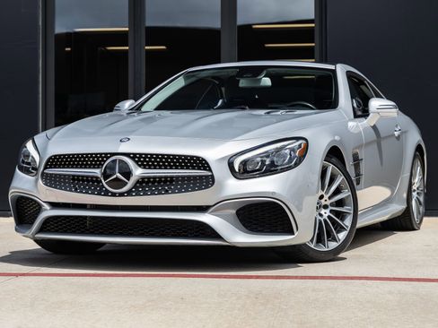 Used 2017 Mercedes-Benz SL 450 image 1