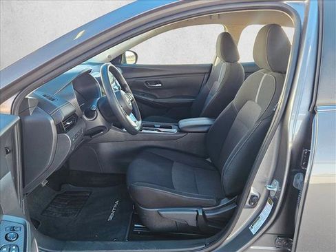 Used 2024 Nissan Sentra SV image 15