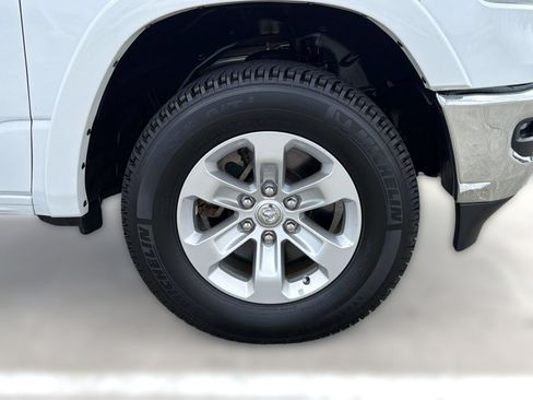 Used 2021 RAM 1500 Laramie w/ Off Road Group AWD/4WD image 12