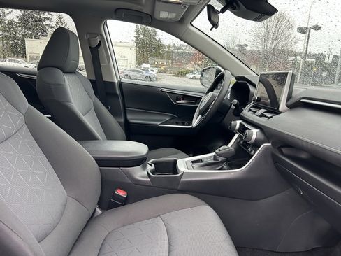 Certified 2024 Toyota RAV4 XLE w/ Convenience Package image 16