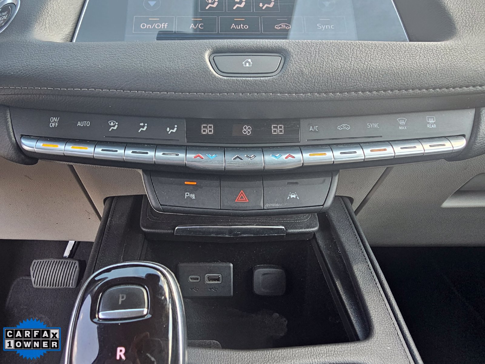 Used 2023 Cadillac XT4 Premium Luxury FWD image 23
