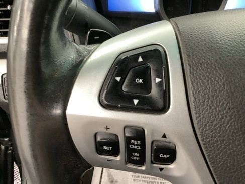 Used 2015 Ford Explorer Sport image 15