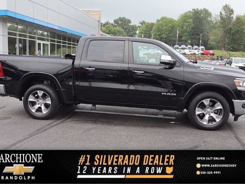 Used 2019 RAM 1500 Laramie AWD/4WD image 1