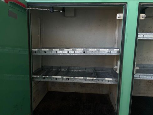 Used 2018 Chevrolet Express 2500 Work Van w/ Driver Convenience Package image 12