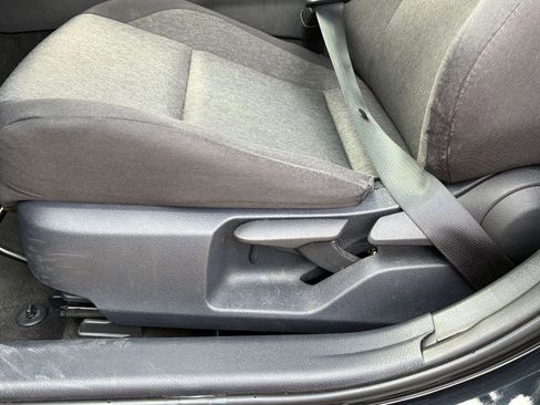 Used 2025 Toyota Camry LE image 23