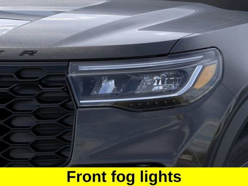 New 2025 Ford Explorer ST-Line w/ Premium Package image 18