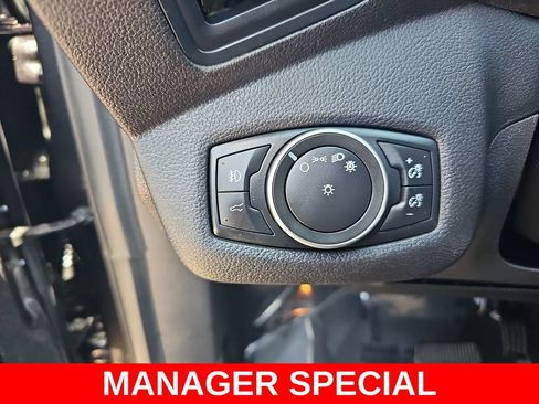 Used 2019 Ford Escape SEL AWD/4WD image 25