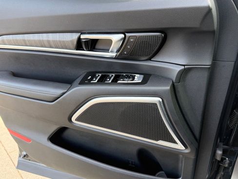 Used 2023 Kia Telluride SX image 27