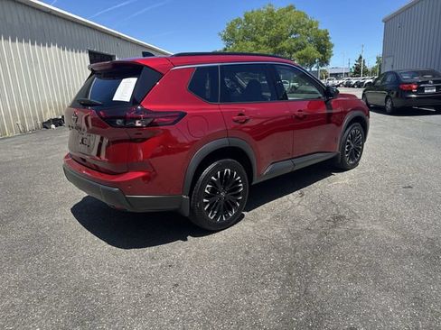 Used 2026 Nissan Rogue Dark Armor FWD image 5