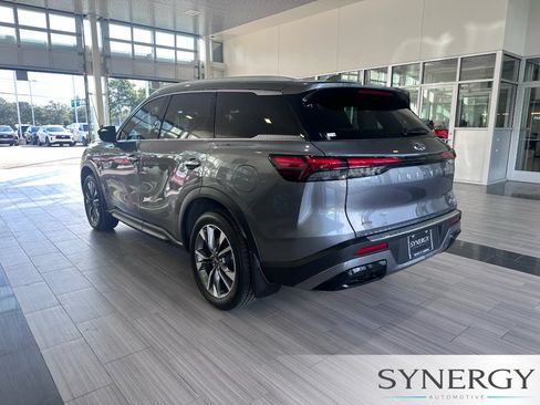 Certified 2023 INFINITI QX60 Luxe w/ Performance Audio Package AWD/4WD image 11