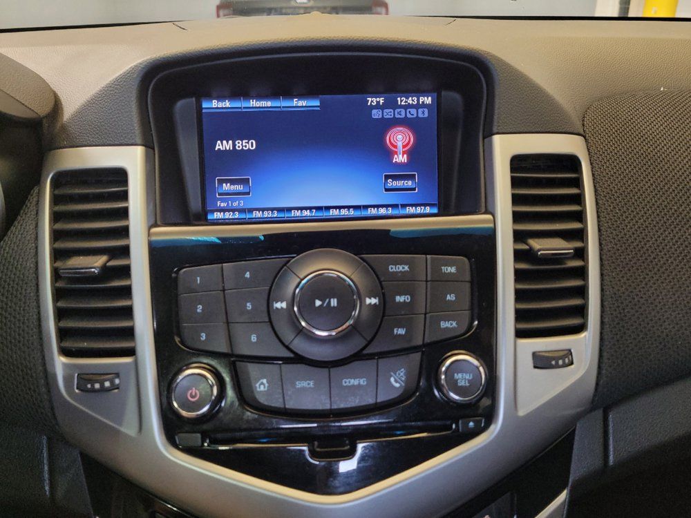 Used 2014 Chevrolet Cruze LT FWD image 25