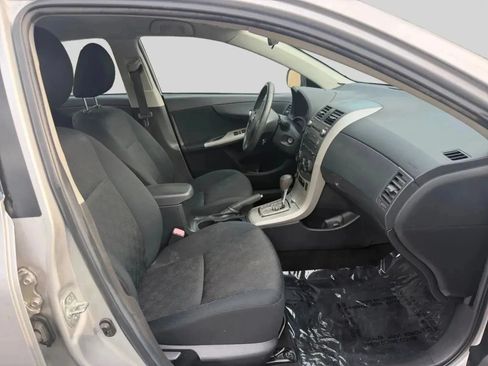 Used 2010 Toyota Corolla S FWD image 15