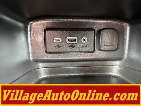 Used 2020 Chevrolet Equinox LT AWD/4WD image 22
