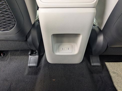 New 2026 Hyundai Tucson Limited image 17