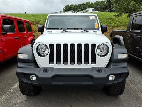 Used 2023 Jeep Wrangler Unlimited Sport AWD/4WD image 11