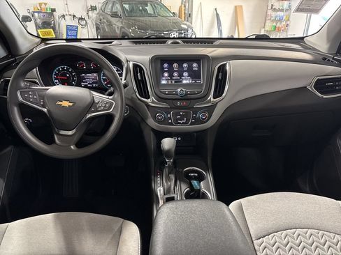 Used 2024 Chevrolet Equinox LS FWD image 8
