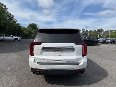 Used 2023 GMC Yukon Denali w/ LPO, Floor Liner Package image 6