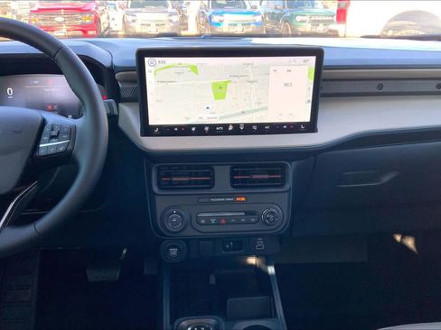 New 2025 Ford Maverick Lariat w/ 4K Tow Package image 13