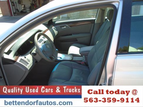 Used 2008 Toyota Avalon XLS FWD image 5