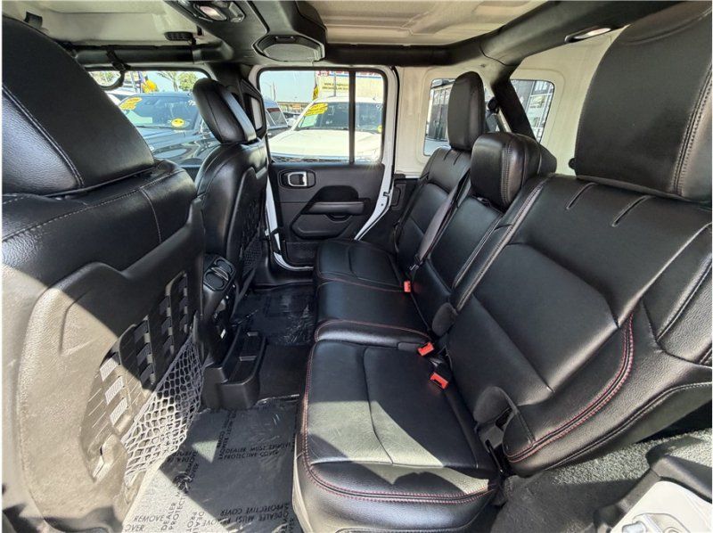 Used 2018 Jeep Wrangler Unlimited Rubicon AWD/4WD image 23