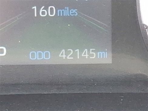 Used 2022 Toyota RAV4 XLE image 20